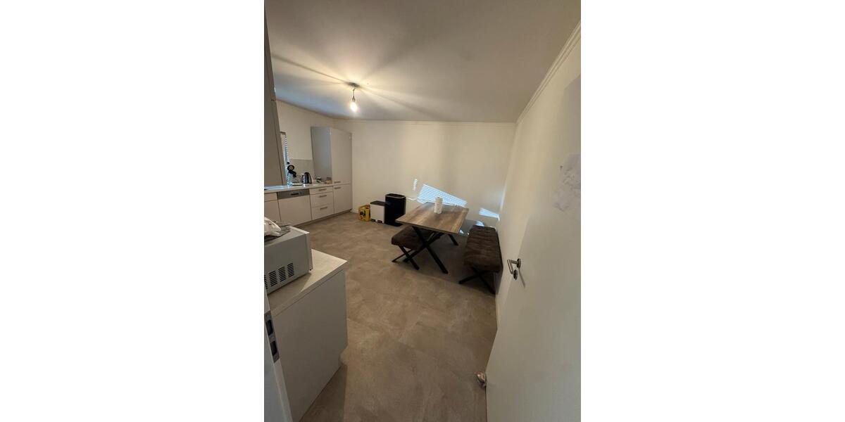 Wohnen auf Zeit Staufenberg - 4 Zimmer, 120 m&sup2;, 350&euro; | Angebot:25638958