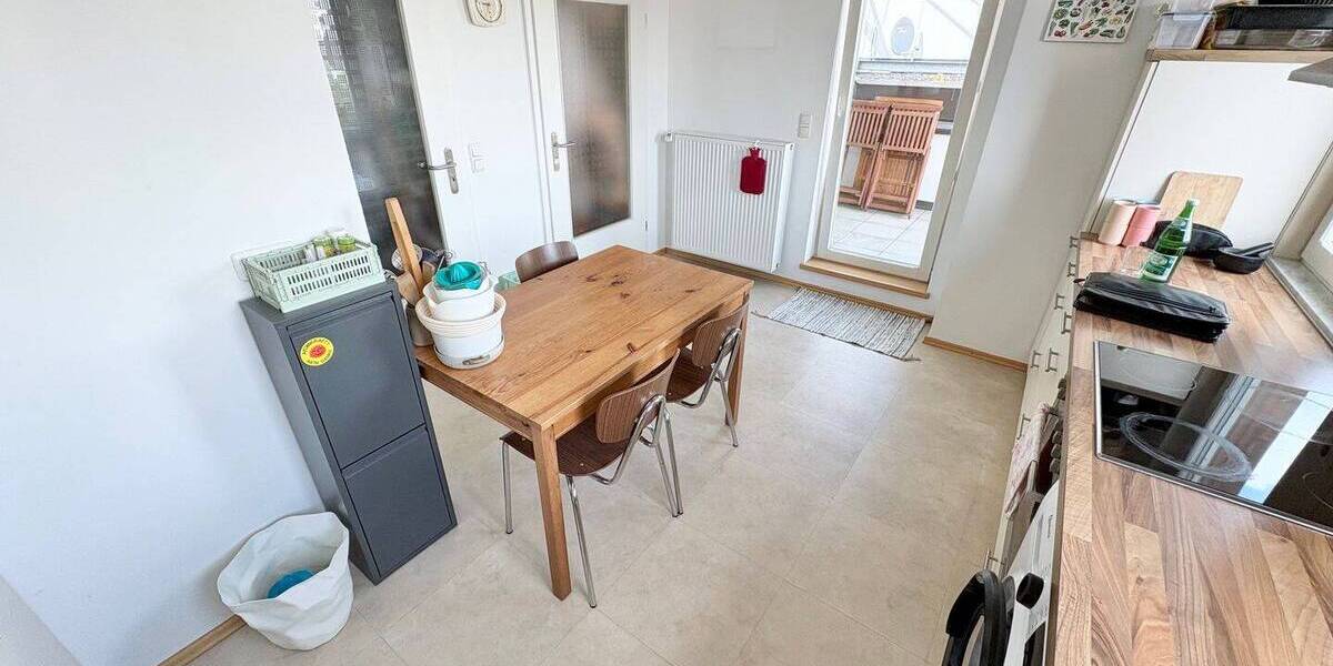 Etagenwohnung Aschaffenburg Innenstadt - 3 Zimmer, 95 m&sup2;, 950&euro; | Angebot:26929620