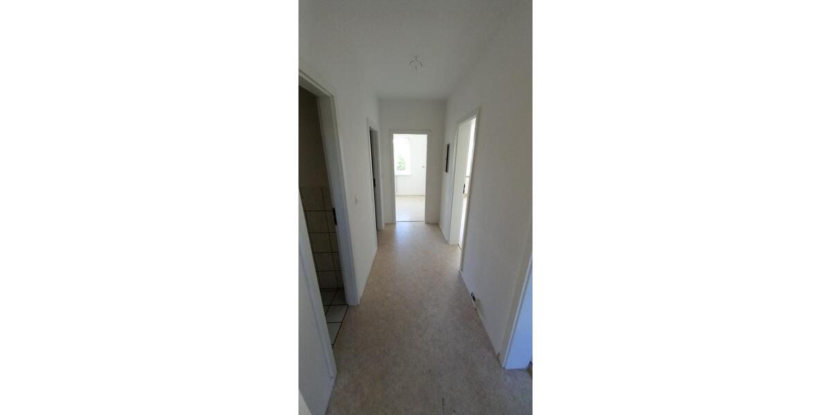 Etagenwohnung Ballenstedt - 4 Zimmer, 95 m&sup2;, 650&euro; | Angebot:24587335