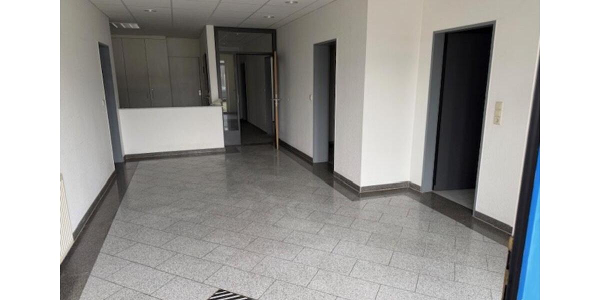 Büro- oder Praxisräume ca. 135 m² in MengenRulfingen zimmer
