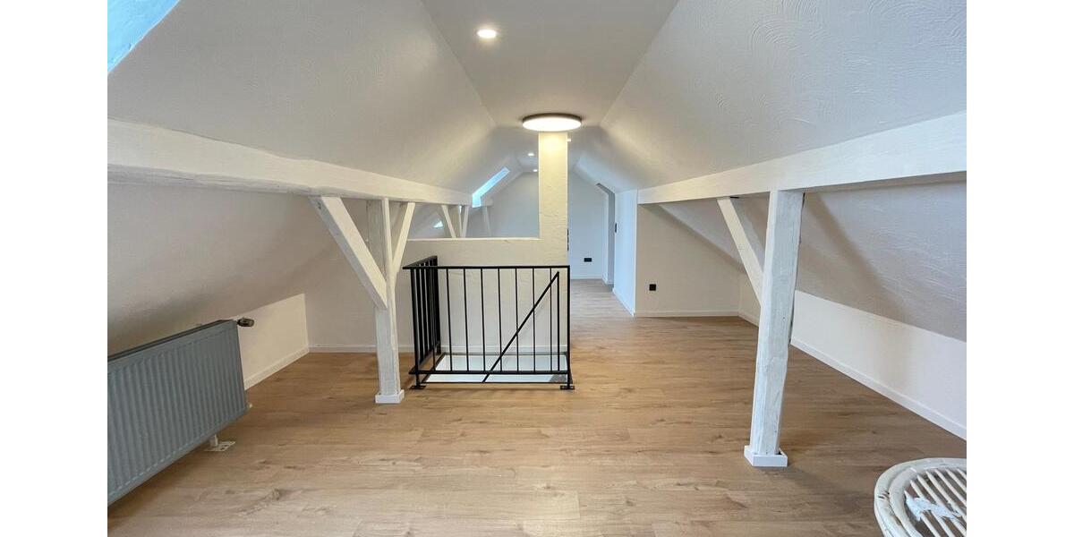 Maisonettenwohnung Erwitte - 3.5 Zimmer, 85 m&sup2;, 760&euro; | Angebot:25022536