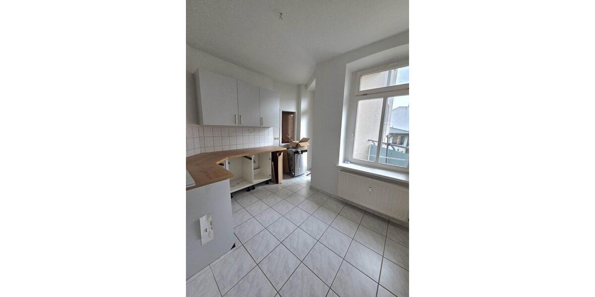 Etagenwohnung Schwerin - 2 Zimmer, 67 m&sup2;, 667&euro; | Angebot:26659933