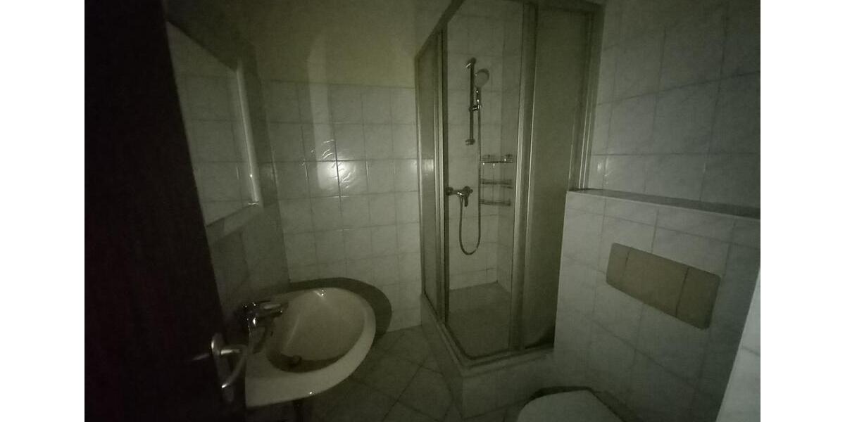 Erdgeschoßwohnung Werdau - 1 Zimmer, 36 m&sup2;, 190&euro; | Angebot:25855313