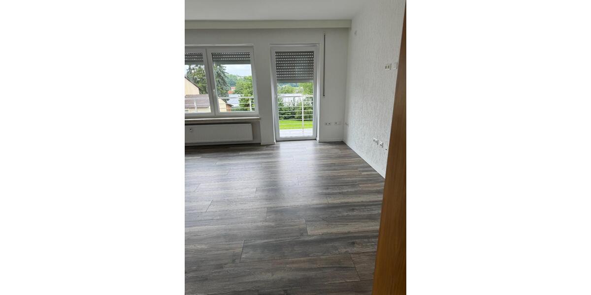 Etagenwohnung Simbach - 4 Zimmer, 97 m&sup2;, 850&euro; | Angebot:25823271