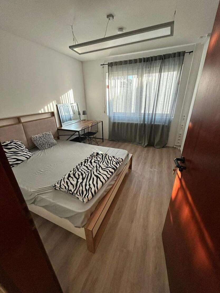 WG-Zimmer in Stuttgart 685 € 17 m² zimmer