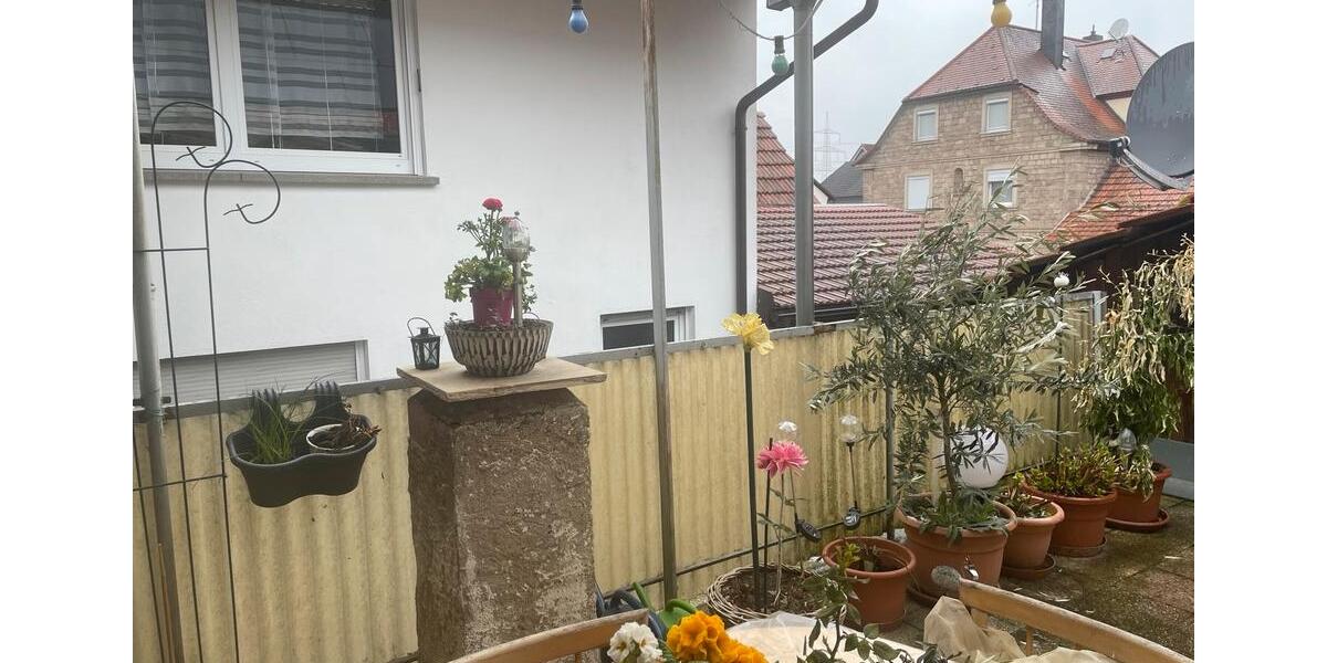 Etagenwohnung Eltmann - 4 Zimmer, 115 m&sup2;, 450&euro; | Angebot:25945376