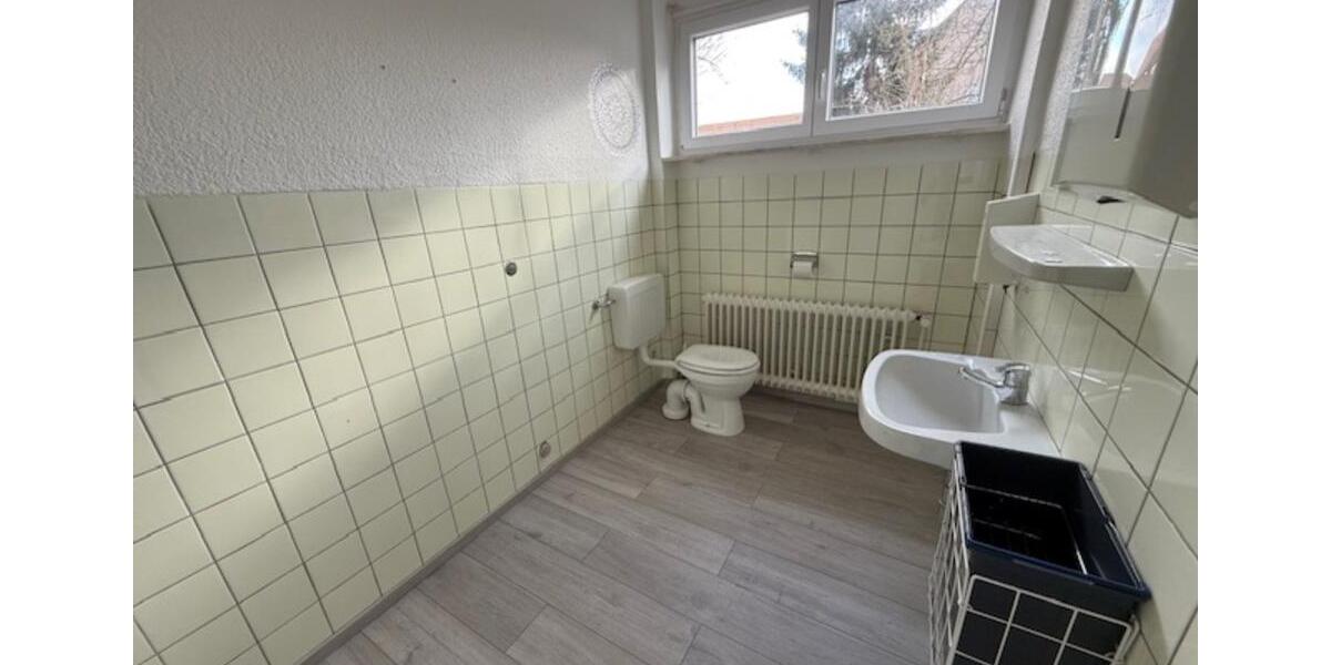 Gewerbeobjekt Bad Windsheim - 950&euro; | Angebot:23603902