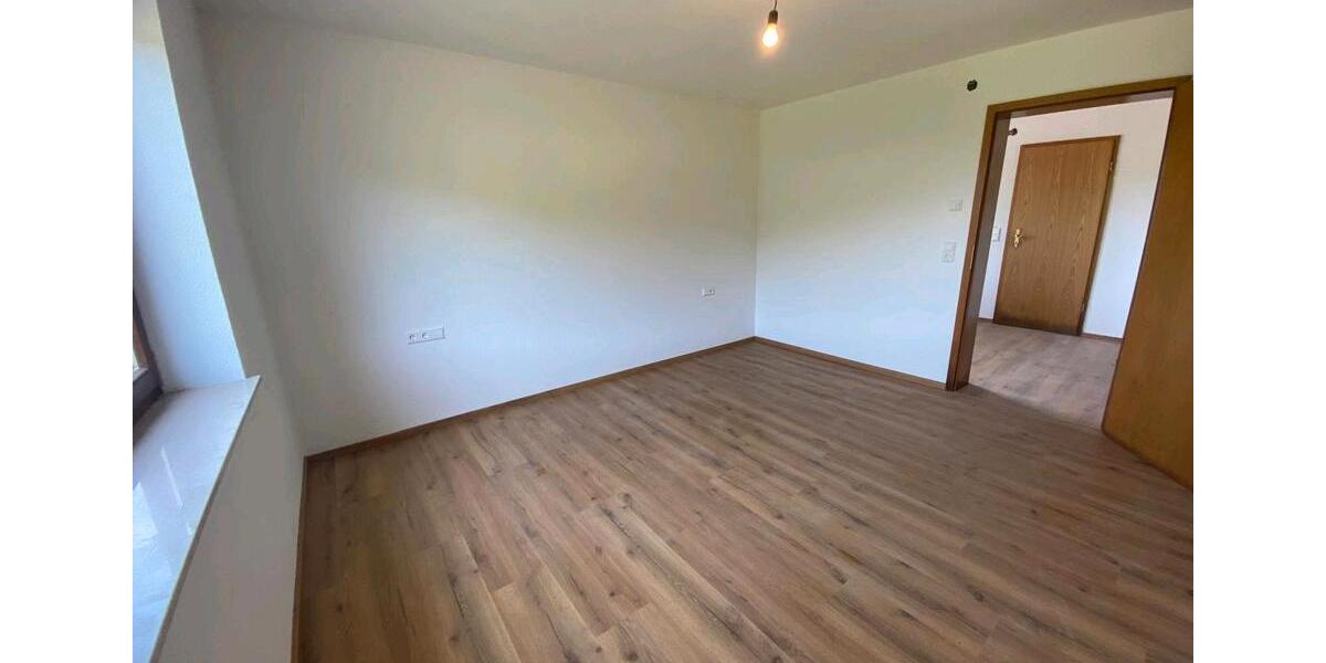 Erdgeschoßwohnung Mulfingen - 2 Zimmer, 66 m&sup2;, 860&euro; | Angebot:26516821