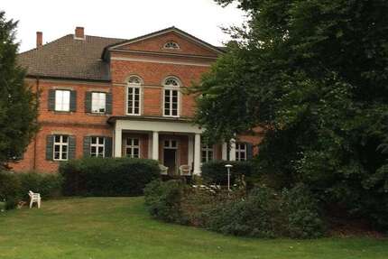 Wohnung zum Mieten in Niendorf-Stecknitz 1.400 € 150 m² 3 zimmer