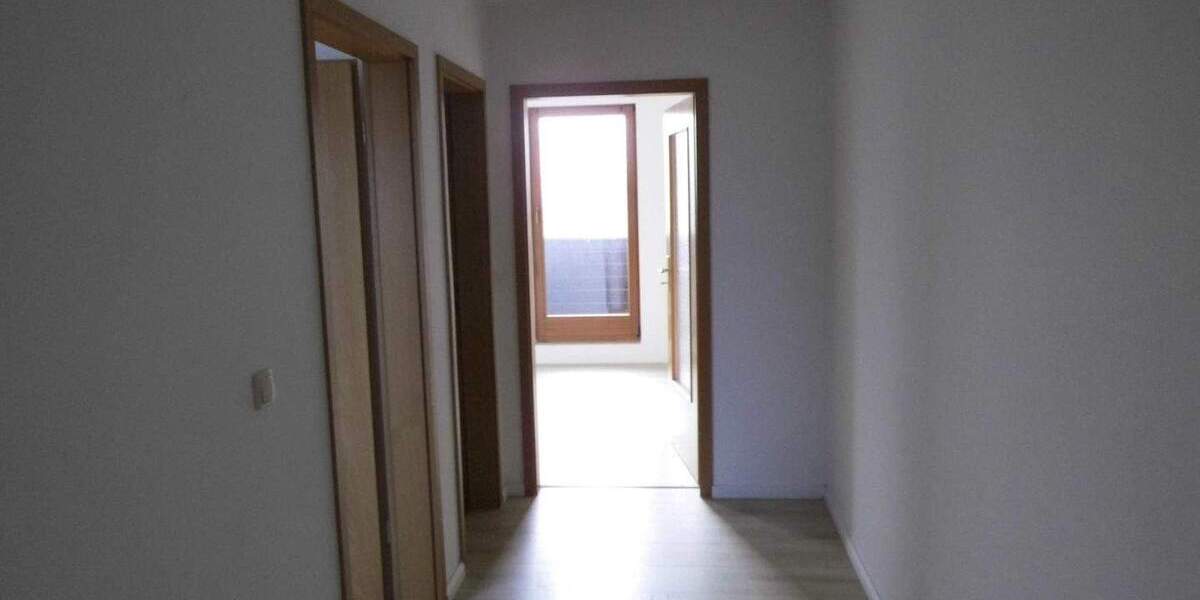 Etagenwohnung Neumark Schönbach - 2 Zimmer, 275&euro; | Angebot:24708493