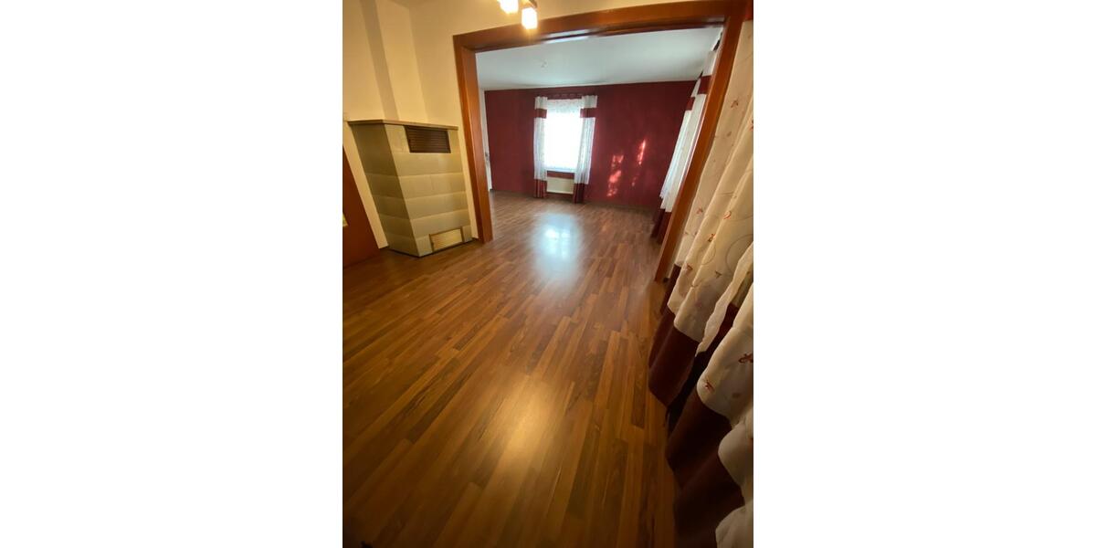 Doppelhaushälfte mit Garten in Leonberg (zentrale Lage) 6 zimmer