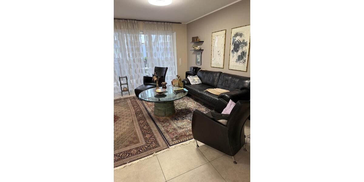 Erdgeschoßwohnung Leichlingen (Rheinland) - 3 Zimmer, 104 m&sup2;, 1.450&euro; | Angebot:25164742