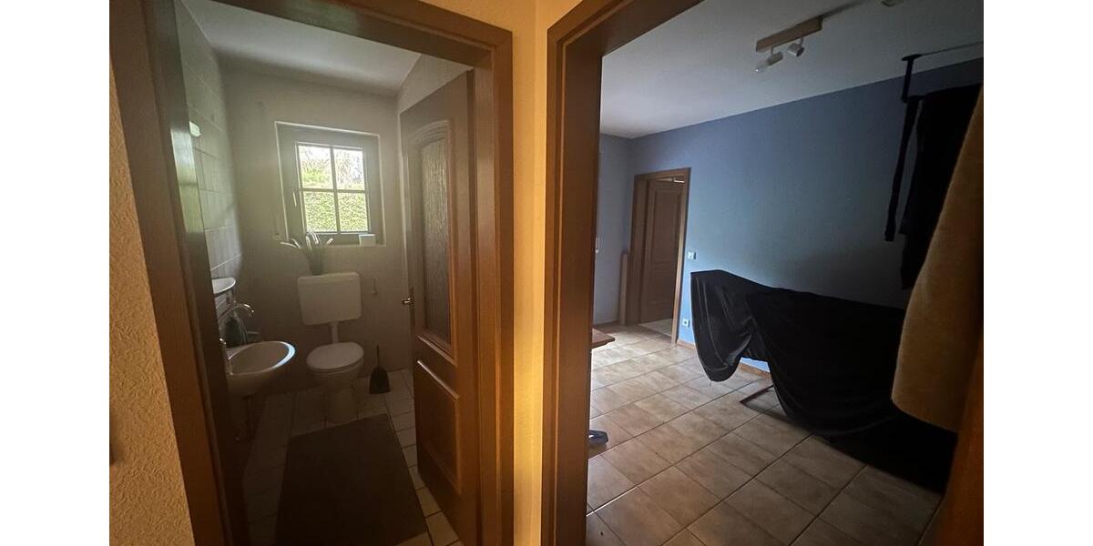 Etagenwohnung Irrel - 6 Zimmer, 171 m&sup2;, 1.400&euro; | Angebot:24995761