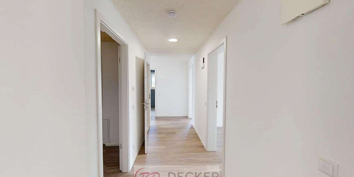 Etagenwohnung Straubing - 4 Zimmer, 128 m&sup2;, 1.280&euro; | Angebot:26291439