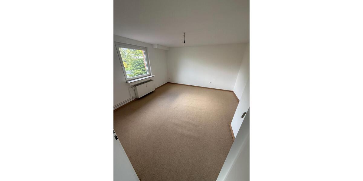 Etagenwohnung Rinteln - 4 Zimmer, 106 m&sup2;, 550&euro; | Angebot:26652772
