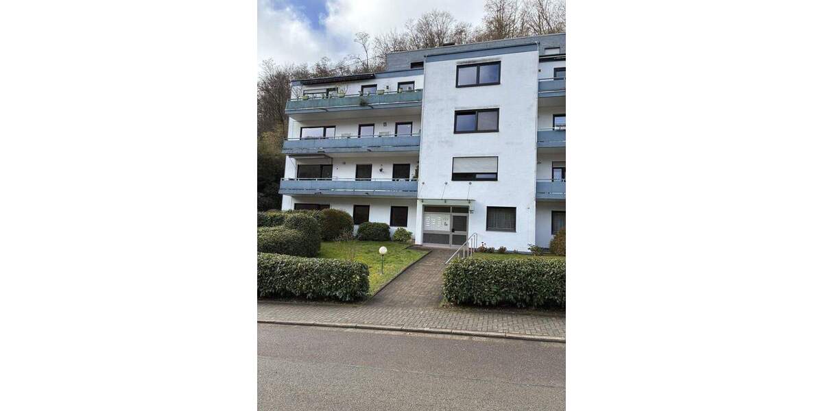 Etagenwohnung Saarbrücken / Schafbrücke Schafbrücke - 3 Zimmer, 102 m&sup2;, 850&euro; | Angebot:24989417