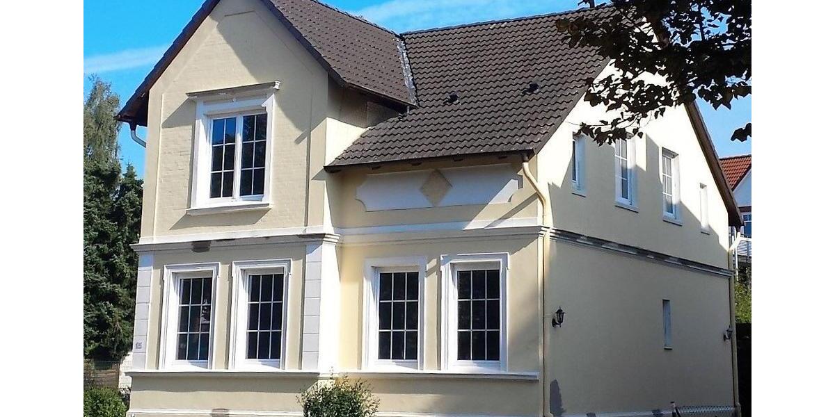 Villa Ahrensburg - 7 Zimmer, 188 m&sup2;, 3.190&euro; | Angebot:26582178
