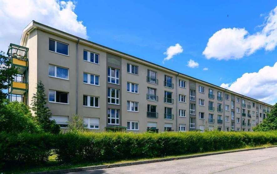 Wohnung zum Mieten in Hoyerswerda 384 € 71.14 m²