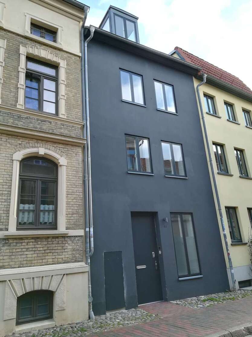 Haus zum Mieten in Wismar 1.350 € 150 m² 5 zimmer