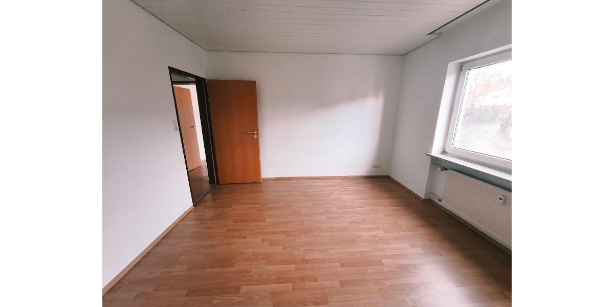 2 Zi. EG Wohnung mit Balkon - Etagenwohnung Pommersfelden | Angebot:25842014