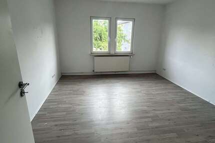 Wohnung Mainz-Mombach Mombach - 4 Zimmer, 80 m&sup2;, 790&euro; | Angebot:26487576