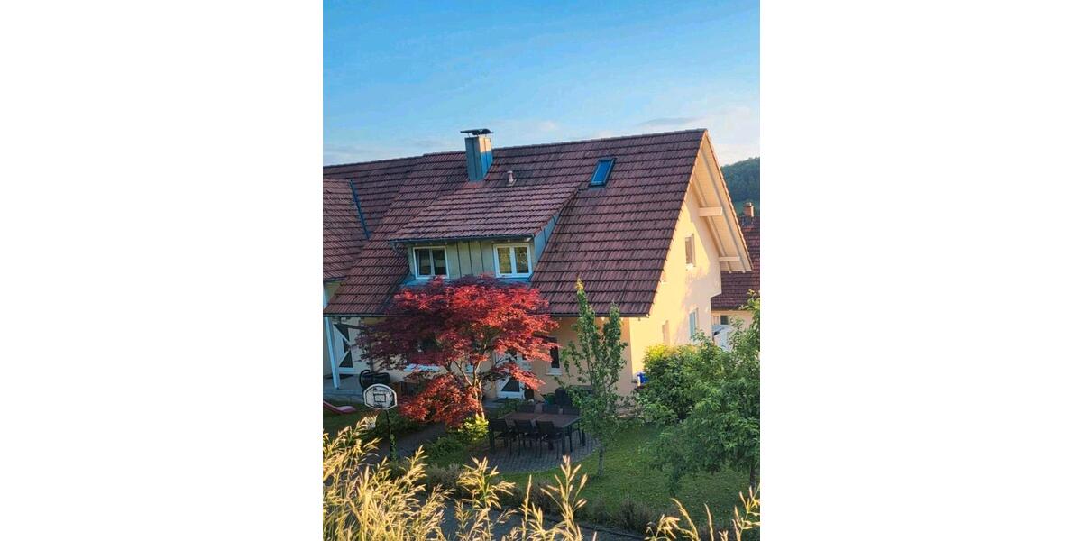 Einfamilienhaus Waldshut-Tiengen Tiengen - 5.5 Zimmer, 155 m&sup2;, 1.450&euro; | Angebot:26502570