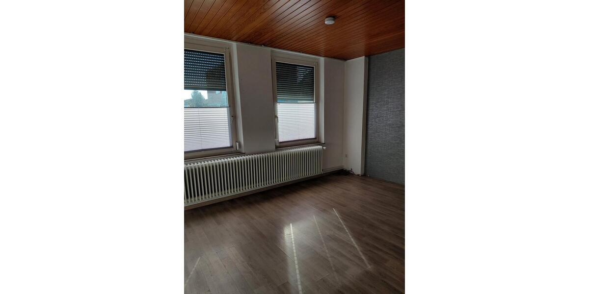 Erdgeschoßwohnung Oldenburg Eversten - 4.5 Zimmer, 120 m&sup2;, 950&euro; | Angebot:26044094