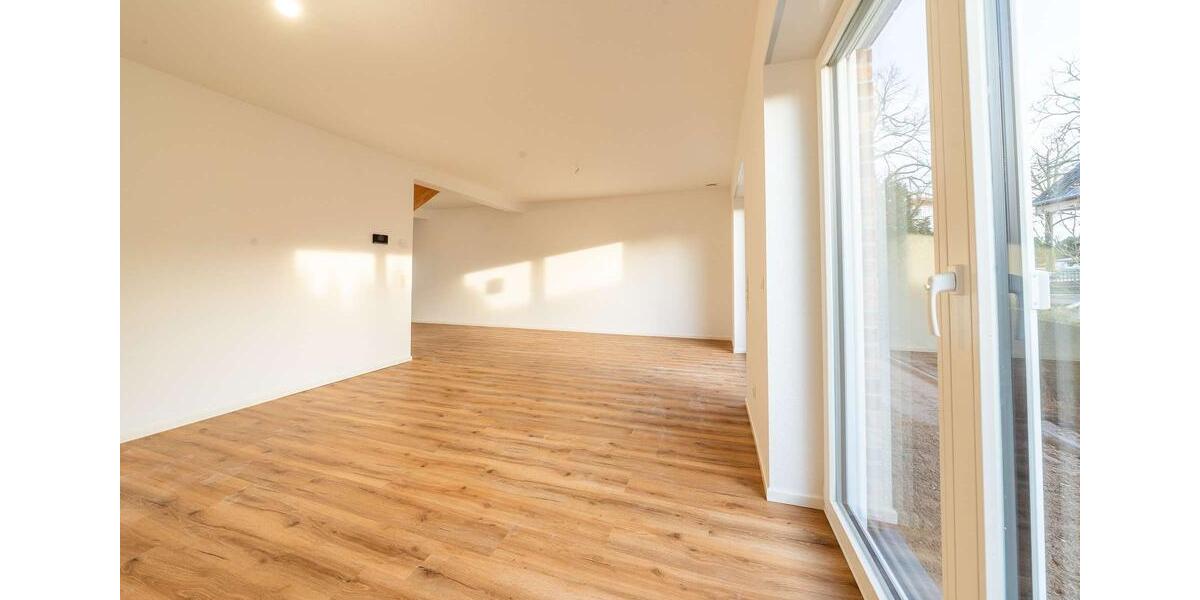 Doppelhaushälfte Blankenfelde-Mahlow Groß Kienitz - 4 Zimmer, 130 m&sup2;, 2.700&euro; | Angebot:26002166