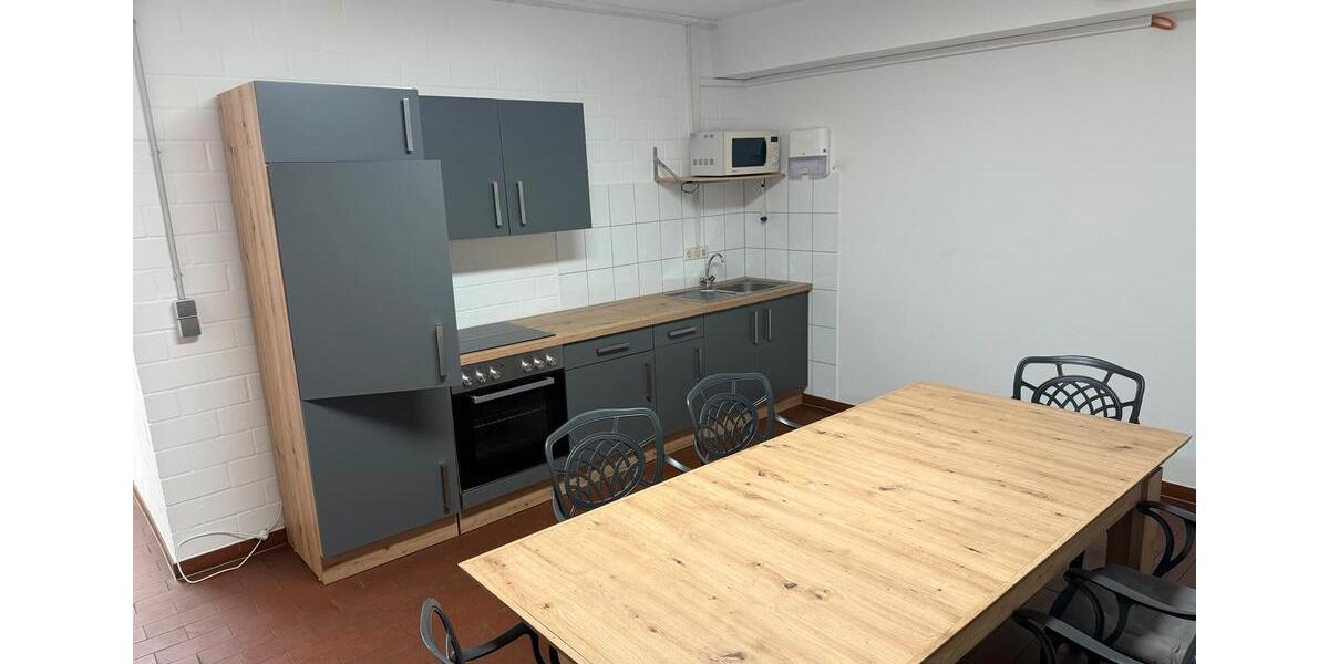 Gewerbeobjekt Warstein - 1.500&euro; | Angebot:24763403