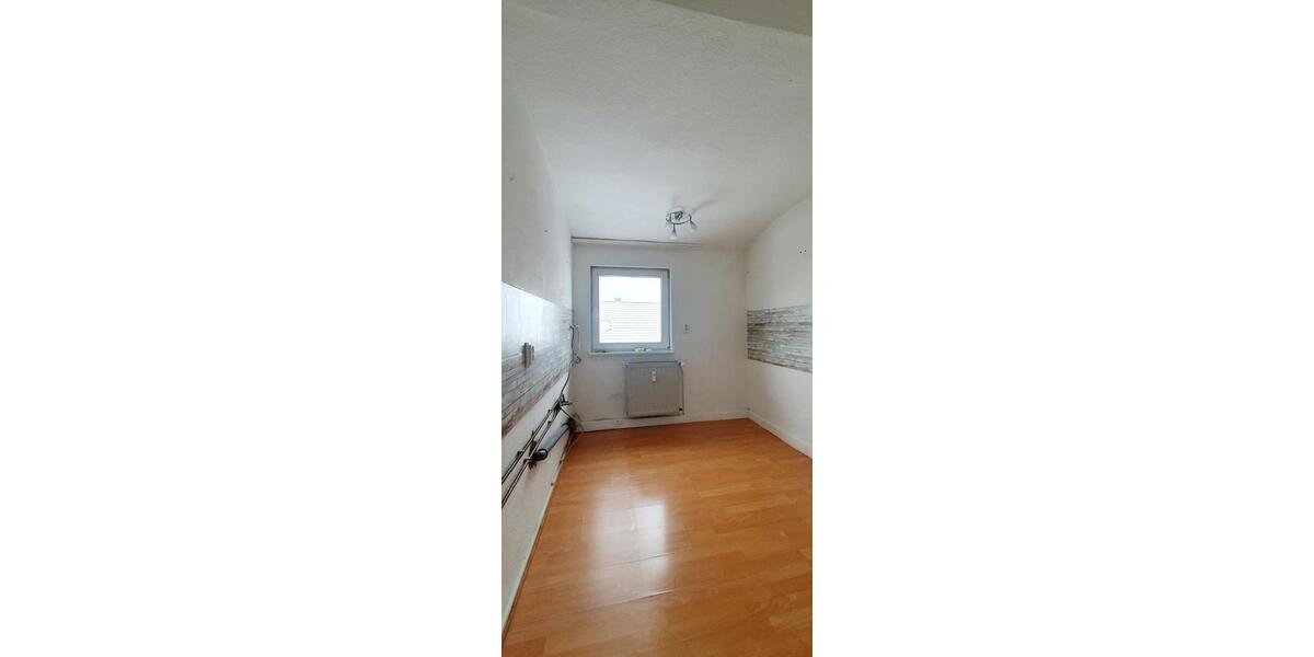 Dachgeschoßwohnung Bad Hersfeld - 3 Zimmer, 55 m&sup2;, 410&euro; | Angebot:24613101