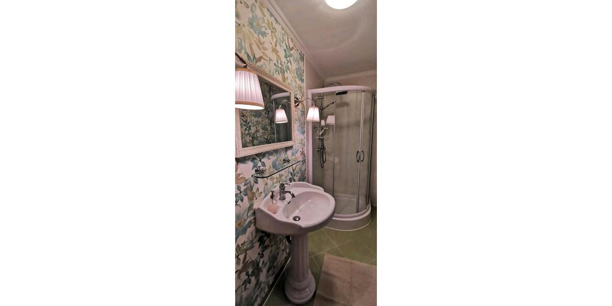 Etagenwohnung Damp - 5 Zimmer, 177 m&sup2;, 2.600&euro; | Angebot:26340521