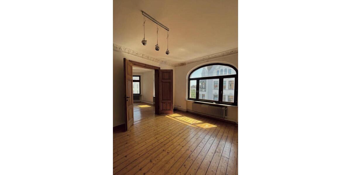 Etagenwohnung Braunschweig Lehndorf-Watenbüttel - 5 Zimmer, 110 m&sup2;, 1.600&euro; | Angebot:24950696