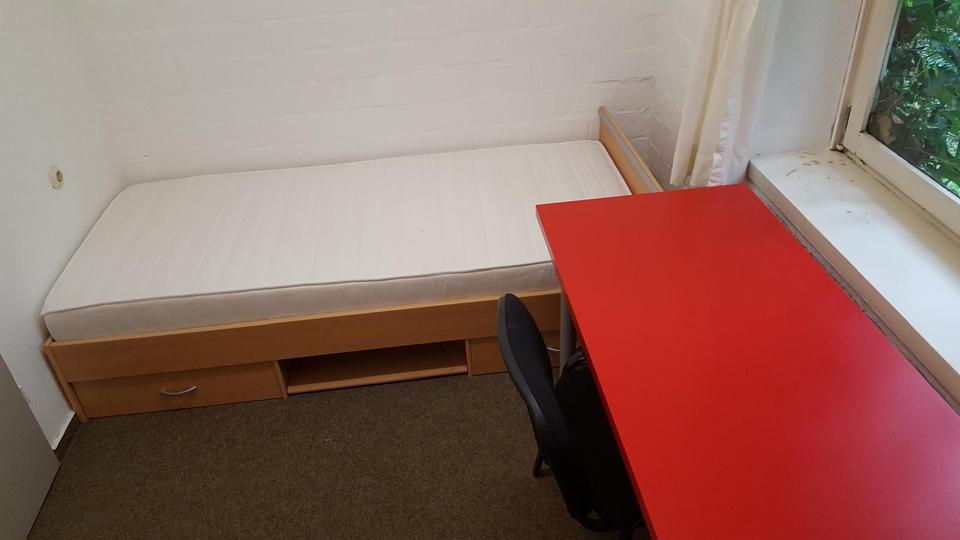 Wohnen auf Zeit Oldenburg Bloherfelde - 1 Zimmer, 8 m&sup2;, 330&euro; | Angebot:26650185
