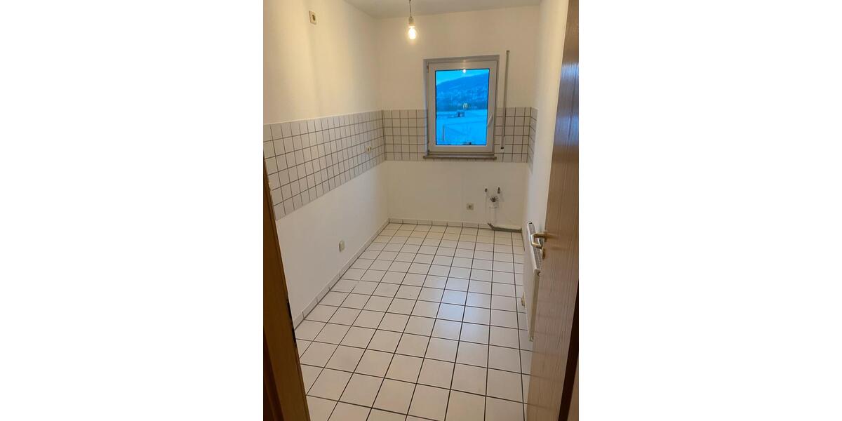 Etagenwohnung Mosbach - 3 Zimmer, 77 m&sup2;, 843&euro; | Angebot:24857829