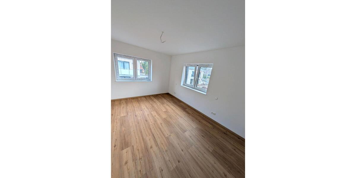 Etagenwohnung Winsen (Aller) - 3 Zimmer, 86 m&sup2;, 1.100&euro; | Angebot:25790293