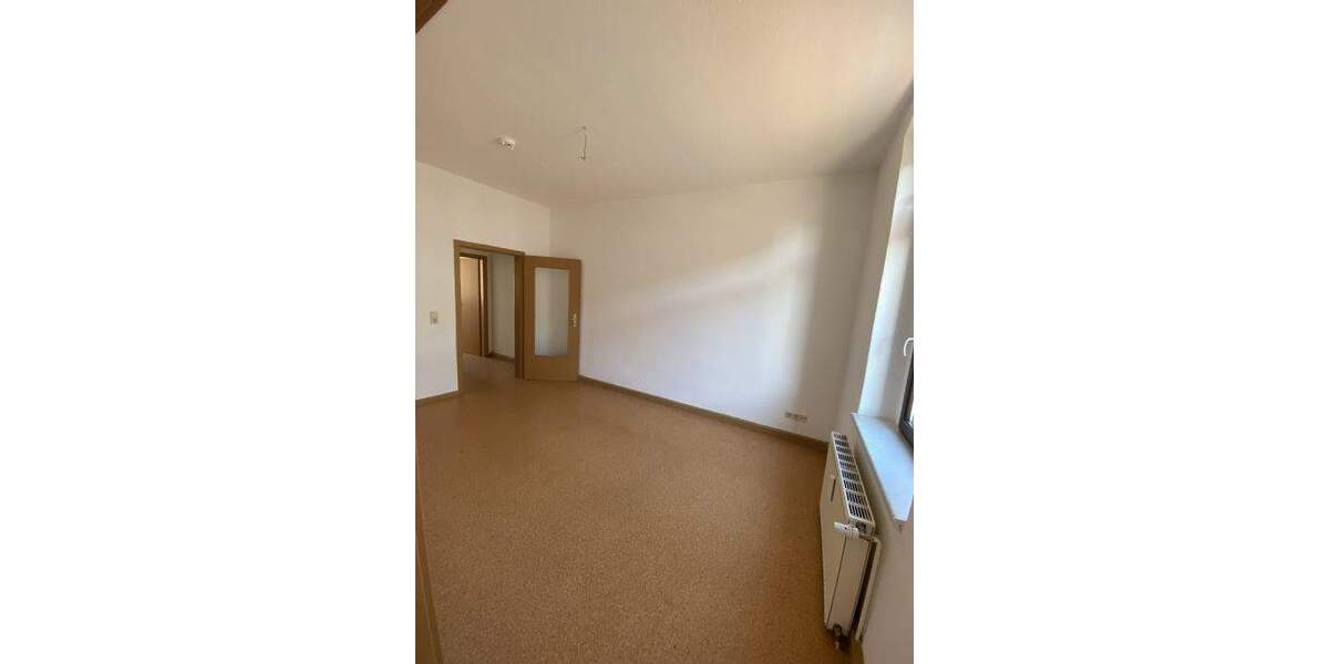 Etagenwohnung Bernburg Bergstadt - 2 Zimmer, 45 m&sup2;, 300&euro; | Angebot:26554572