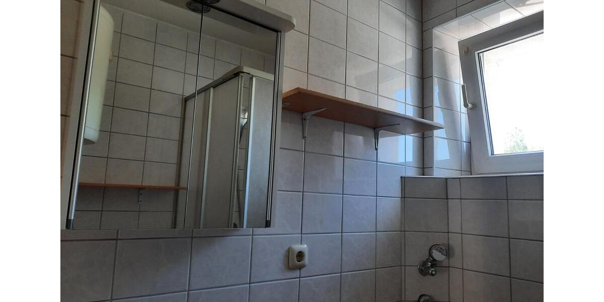 Hochparterre Waldsassen - 2 Zimmer, 45 m&sup2;, 320&euro; | Angebot:25827655