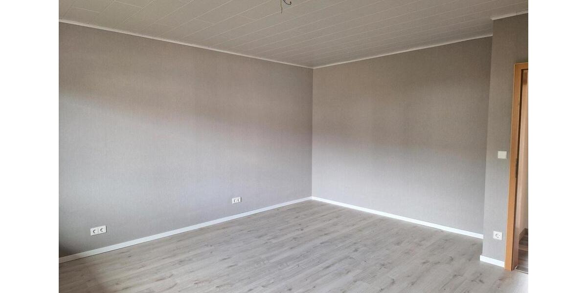 Erdgeschoßwohnung Hargesheim - 5 Zimmer, 136 m&sup2;, 1.260&euro; | Angebot:26221498