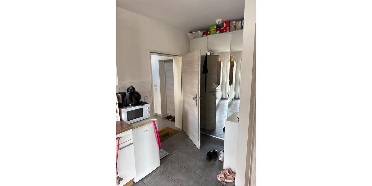 Etagenwohnung Trier Kürenz - 1 Zimmer, 35 m&sup2;, 700&euro; | Angebot:25900688