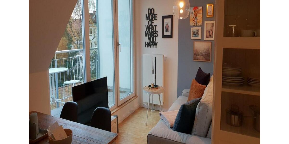 Dachgeschoßwohnung Hamburg Stellingen - 2 Zimmer, 52 m&sup2;, 980&euro; | Angebot:25143324