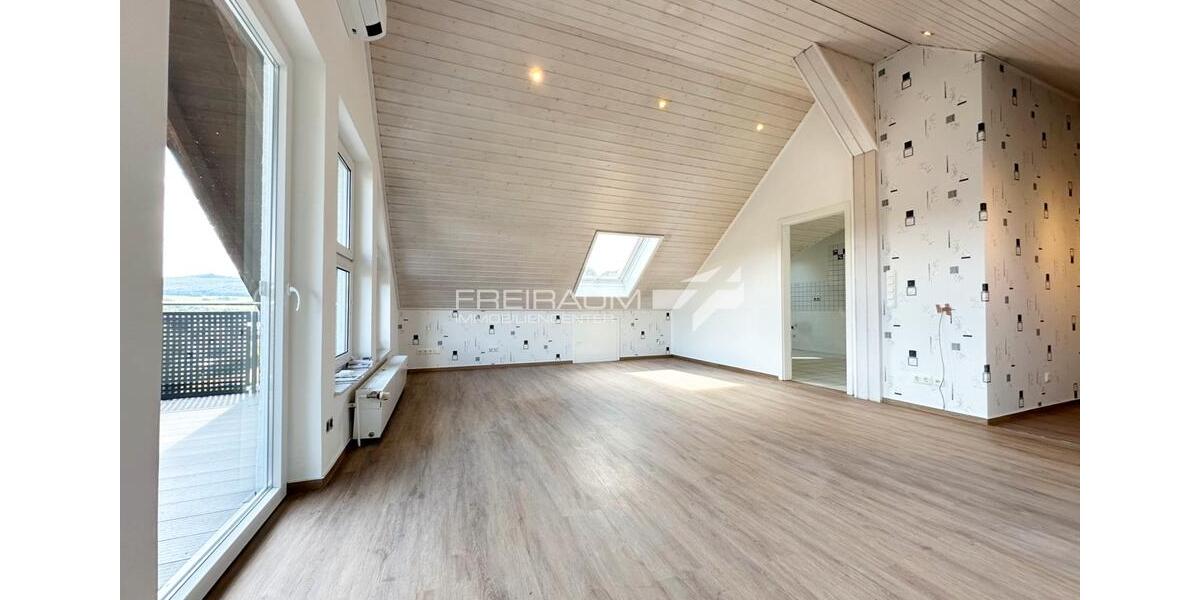 Dachgeschoßwohnung Neunkirchen - 3 Zimmer, 100 m&sup2;, 890&euro; | Angebot:21938623