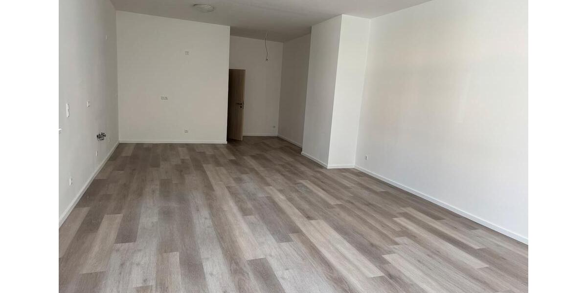 Erdgeschoßwohnung Simbach am Inn - 2 Zimmer, 88 m&sup2;, 650&euro; | Angebot:26023299