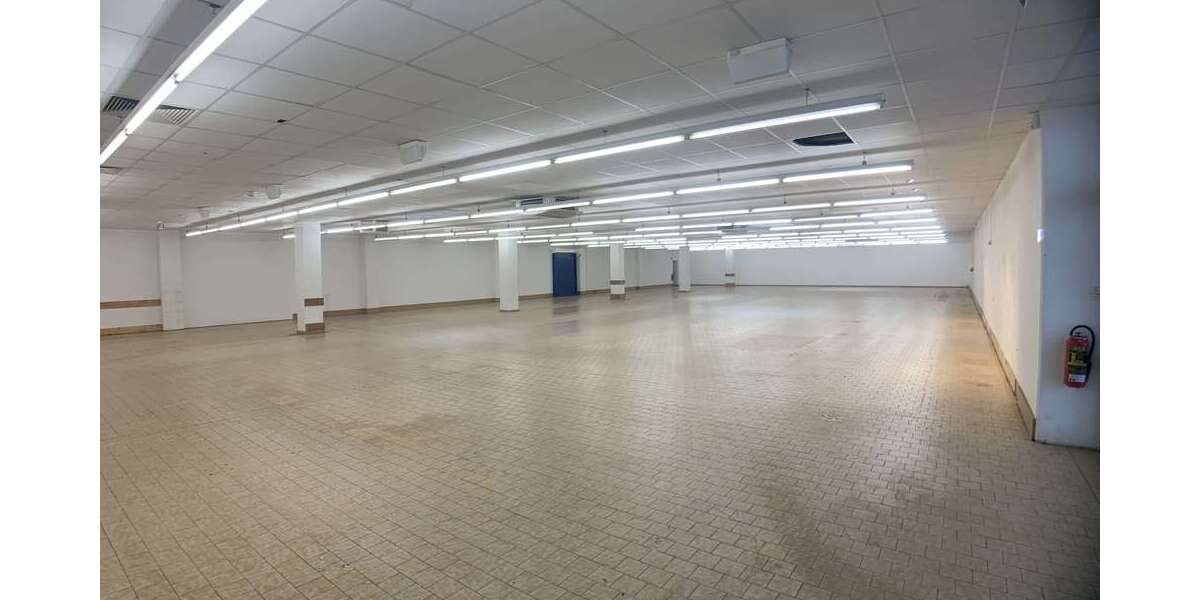 Halle in Thyrow 2.475 € 721 m² zimmer
