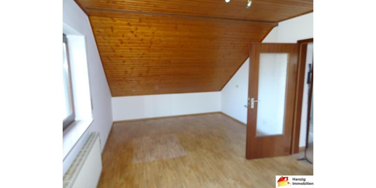 Reihenhaus Bielefeld Sennestadt - 6 Zimmer, 150 m&sup2;, 1.200&euro; | Angebot:24224367