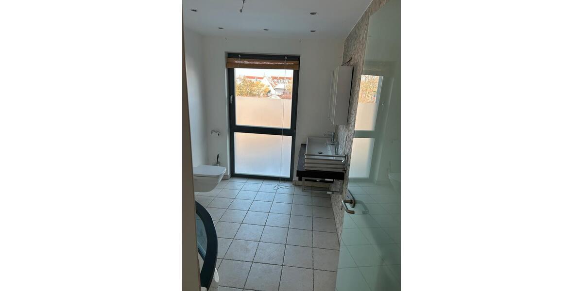 Etagenwohnung Heroldsberg - 3 Zimmer, 136 m&sup2;, 1.790&euro; | Angebot:25841148