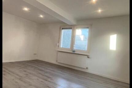 Haus Runkel - 6 Zimmer, 82 m&sup2;, 850&euro; | Angebot:26615666