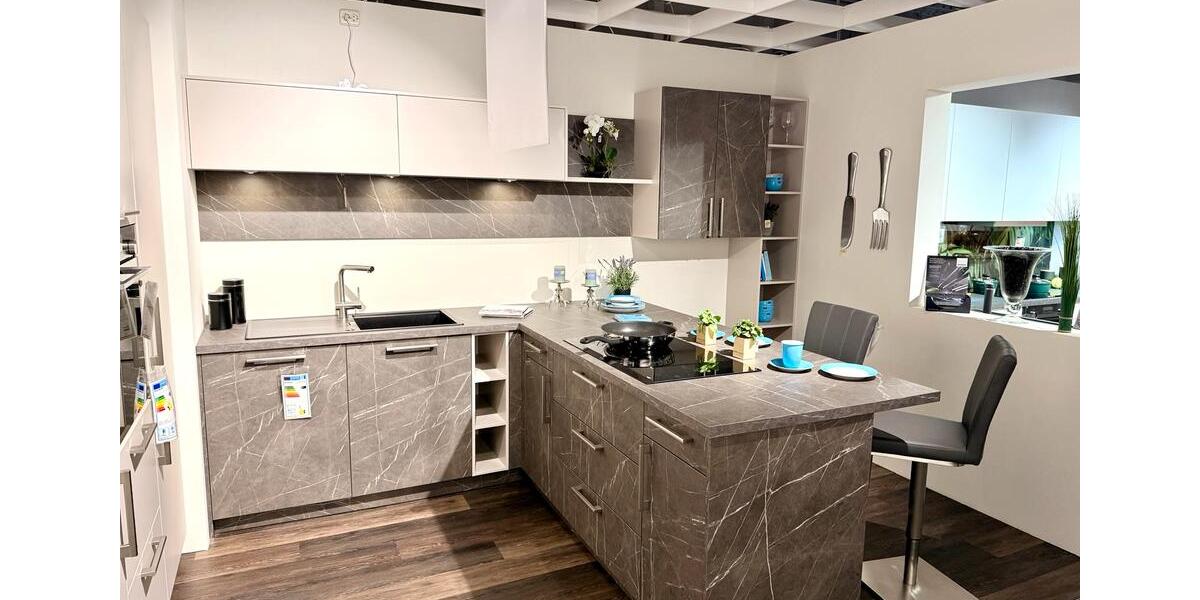 Reihenhaus Staßfurt - 4 Zimmer, 160 m&sup2;, 720&euro; | Angebot:22941200