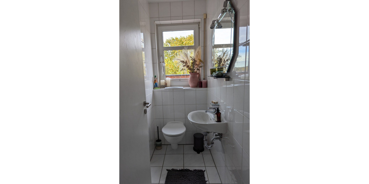 Dachgeschoßwohnung Osnabrück Wüste - 2 Zimmer, 106 m&sup2;, 1.060&euro; | Angebot:25080318