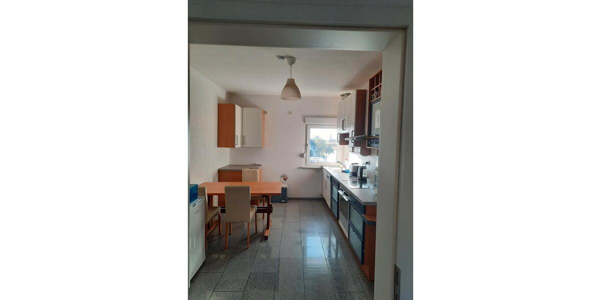 Wohnen auf Zeit Bruchsal - 1 Zimmer, 70 m&sup2;, 550&euro; | Angebot:26535082