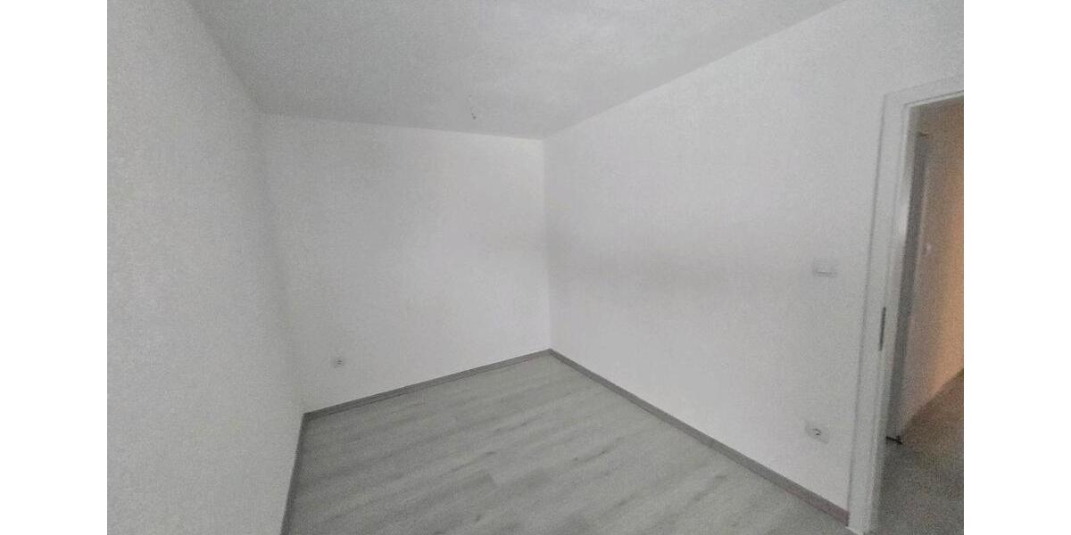 Etagenwohnung Kirchhundem - 3 Zimmer, 120 m&sup2;, 800&euro; | Angebot:25150000